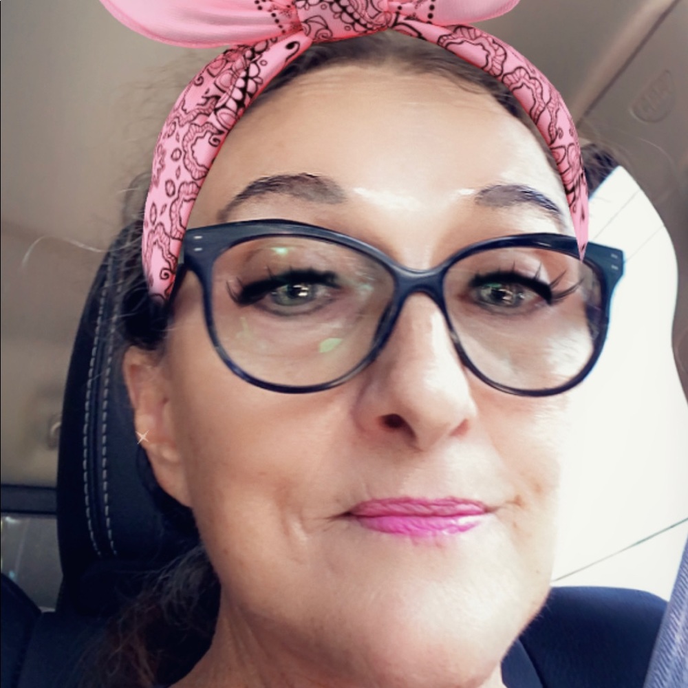 Meet your Posher, Nancy